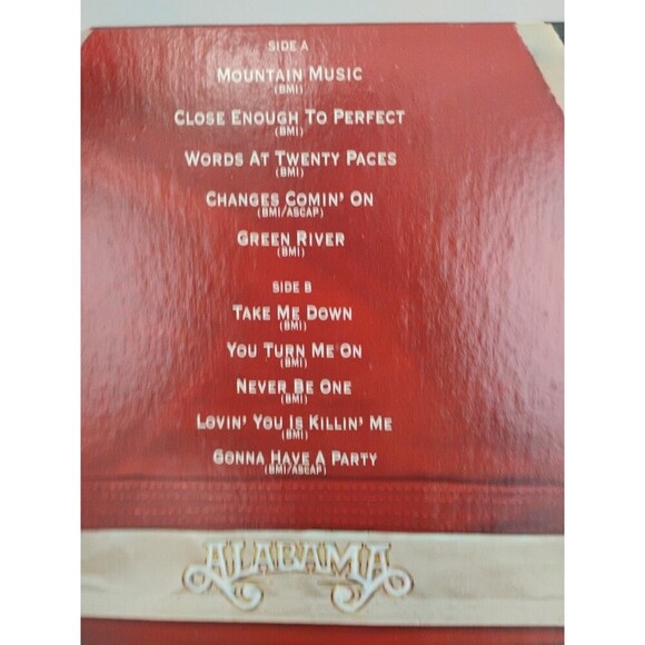 ALABAMA - MOUNTAIN MUSIC - RCA RECORDS LP 33 Album - Picture 3 of 10